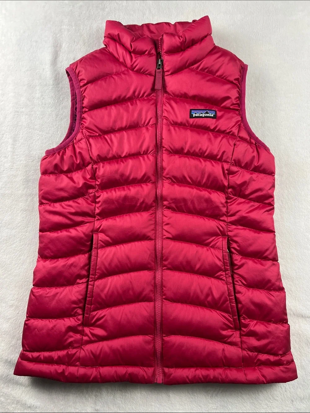 Patagonia Girls Down Sweater Vest Puffer Girls MEDIUM (10)